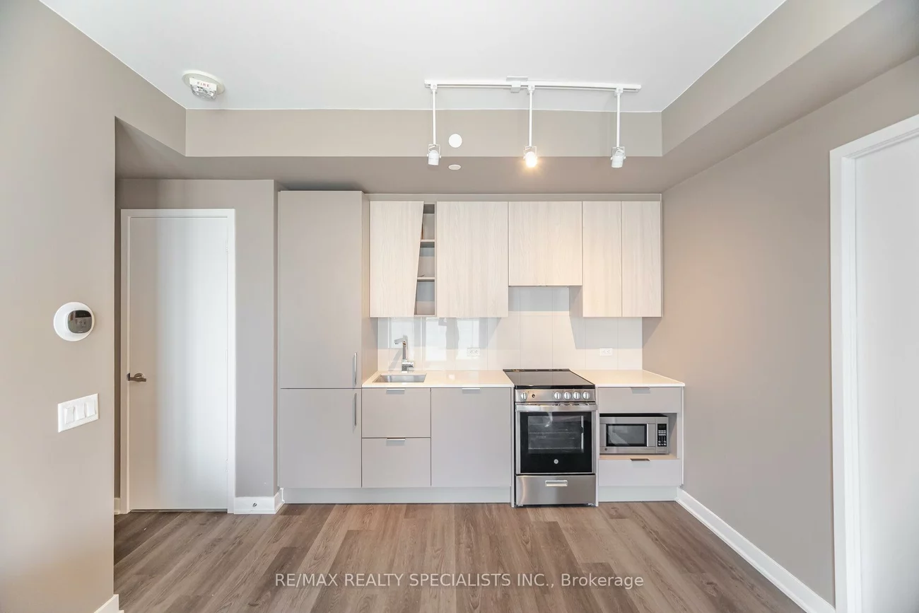 3900, Confederation, City Centre, Mississauga