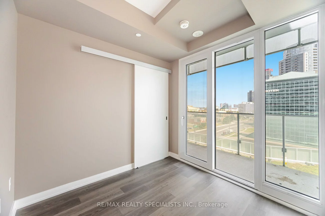 3900, Confederation, City Centre, Mississauga