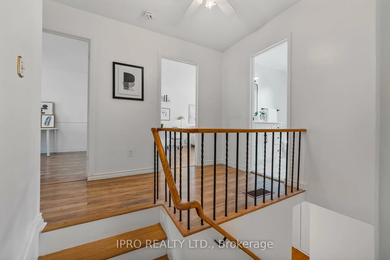 900, Dundas, Erindale, Mississauga