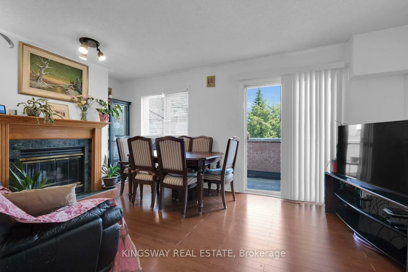 99, Bristol, Hurontario, Mississauga