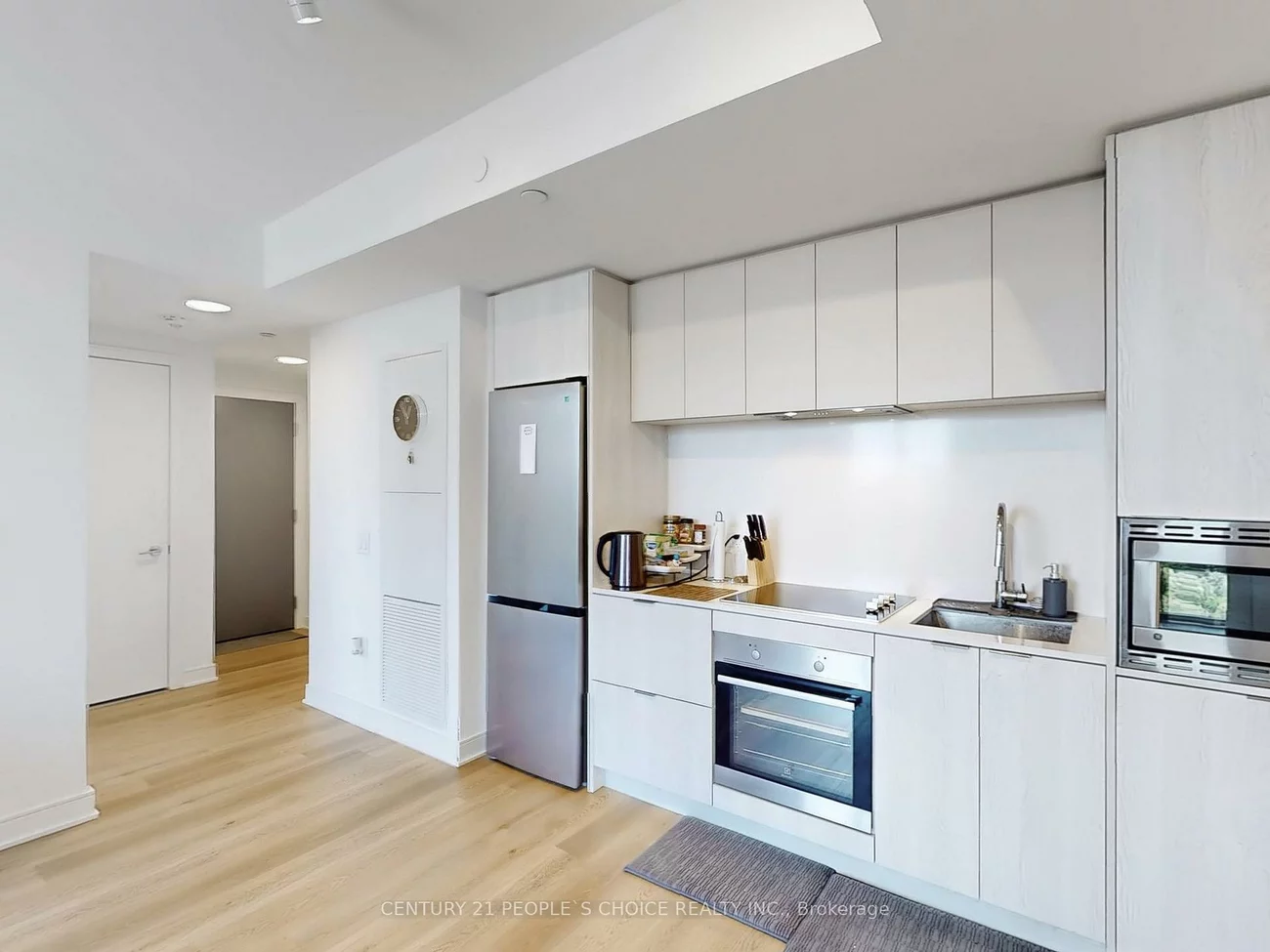 86, Dundas, Cooksville, Mississauga