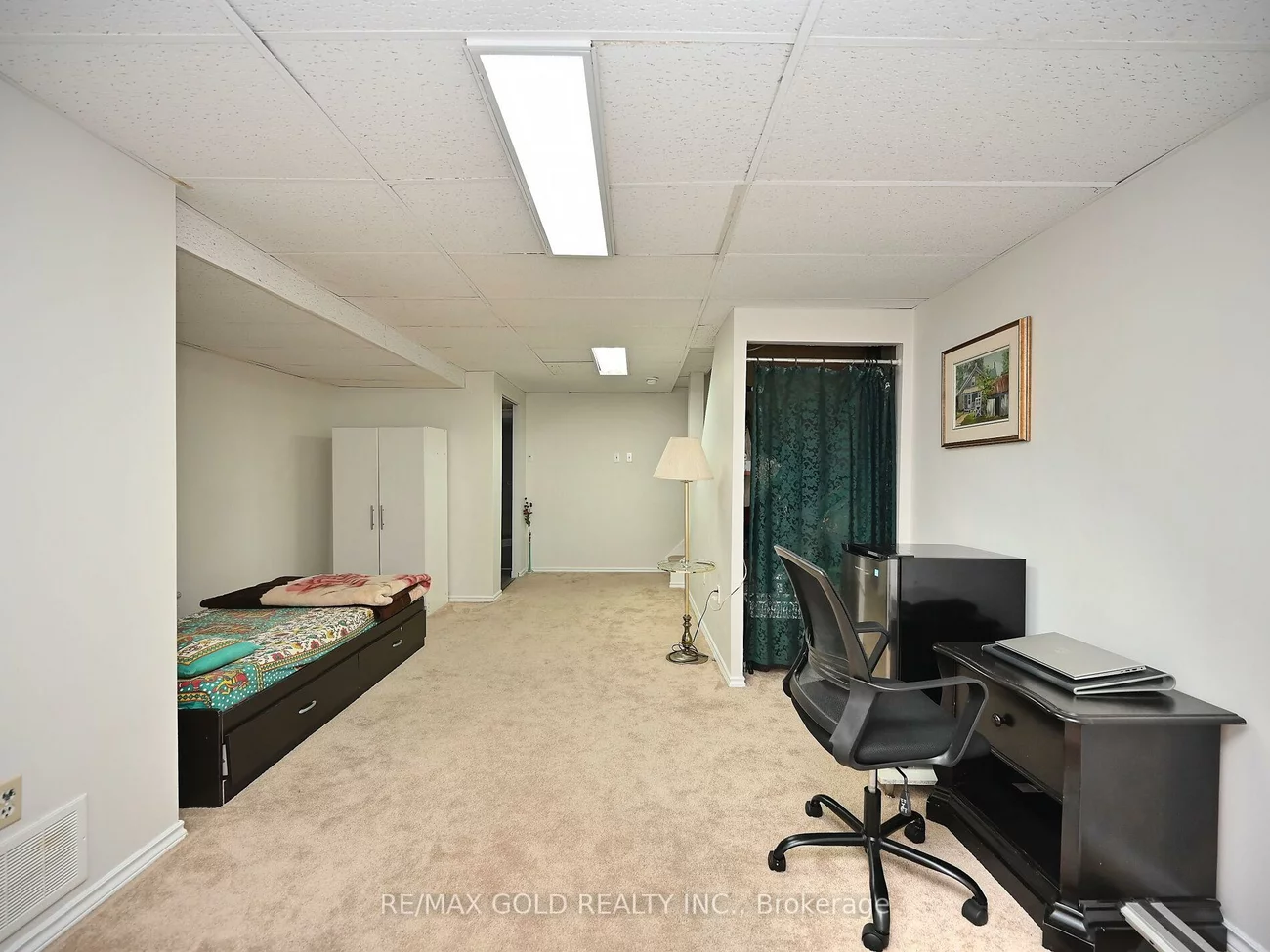 99, Bristol, Hurontario, Mississauga