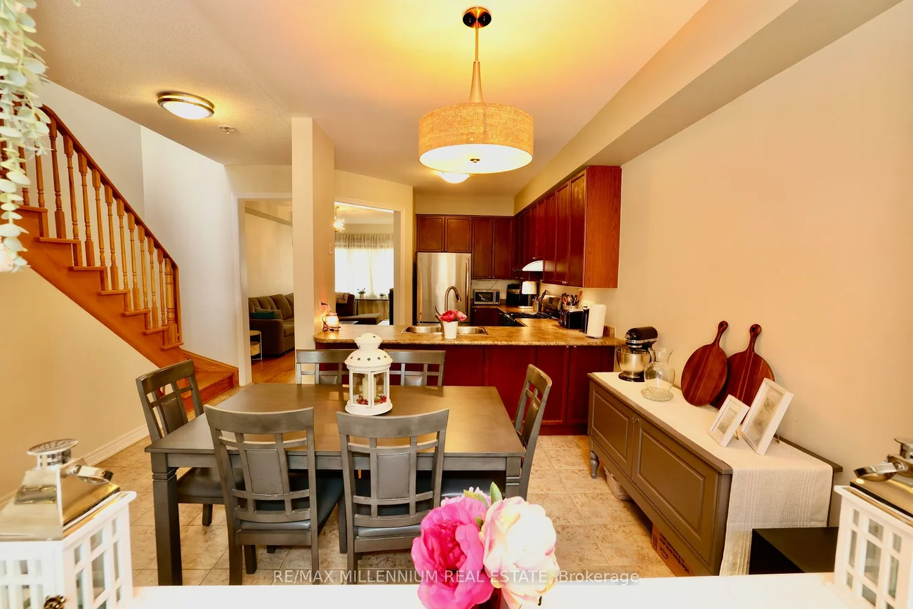 1015, Galesway, East Credit, Mississauga