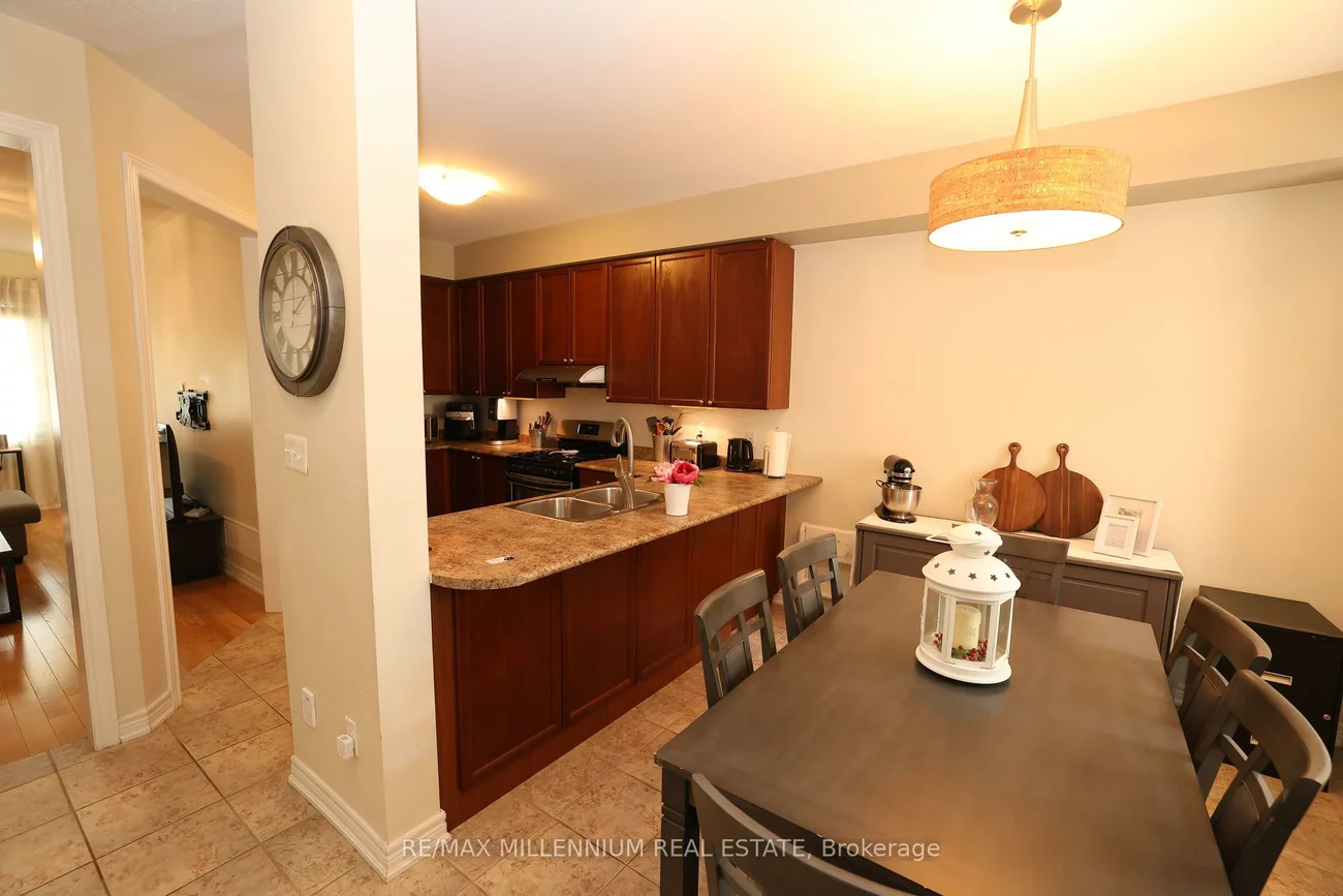 1015, Galesway, East Credit, Mississauga