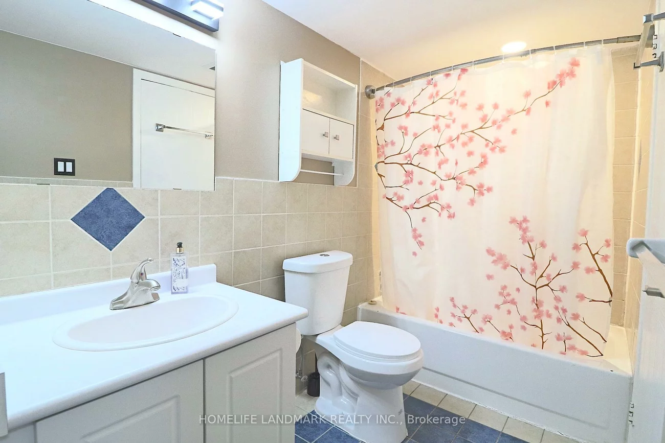 95, Trailwood, Hurontario, Mississauga