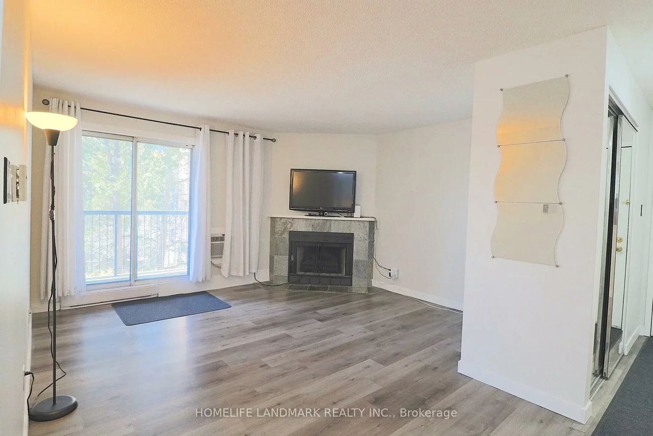 95, Trailwood, Hurontario, Mississauga