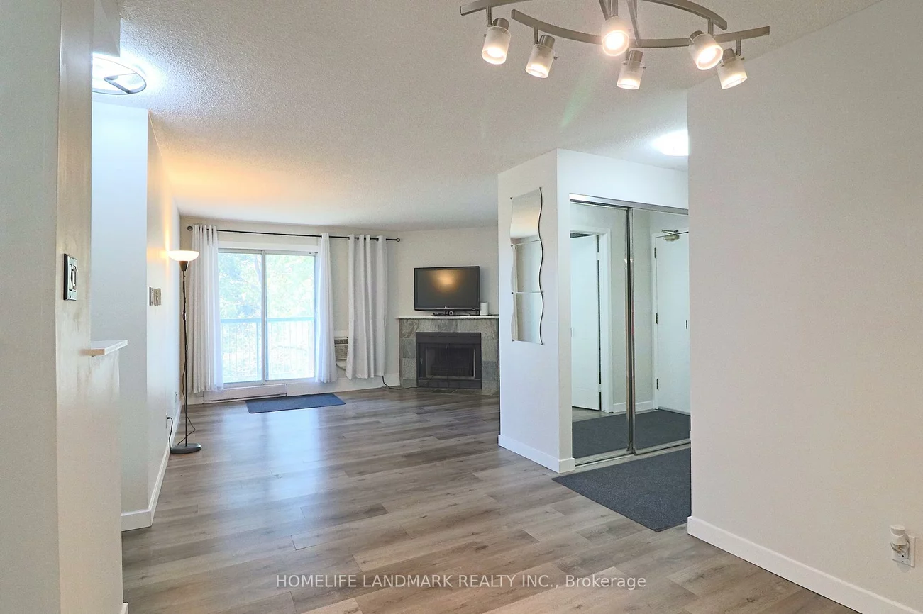 95, Trailwood, Hurontario, Mississauga