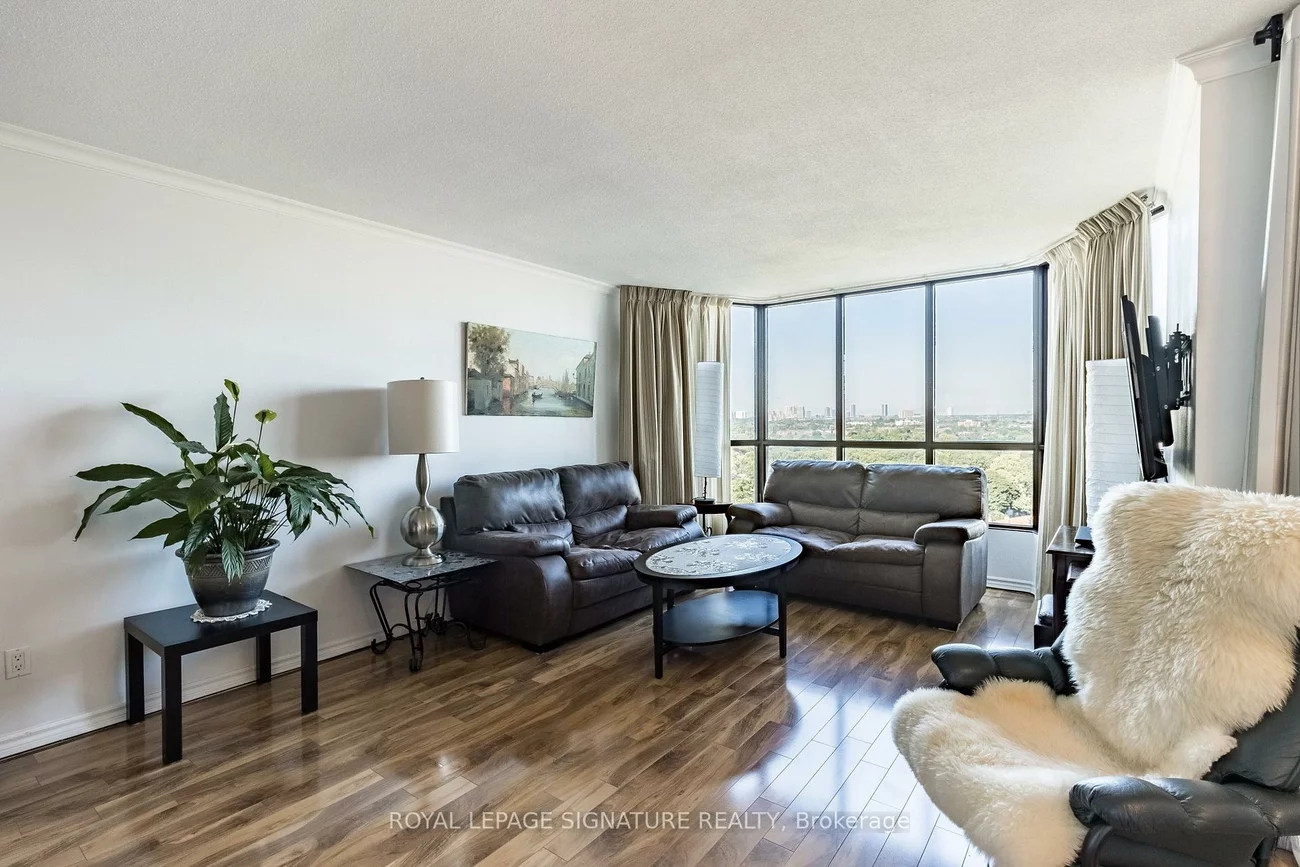 1333, Bloor, Applewood, Mississauga
