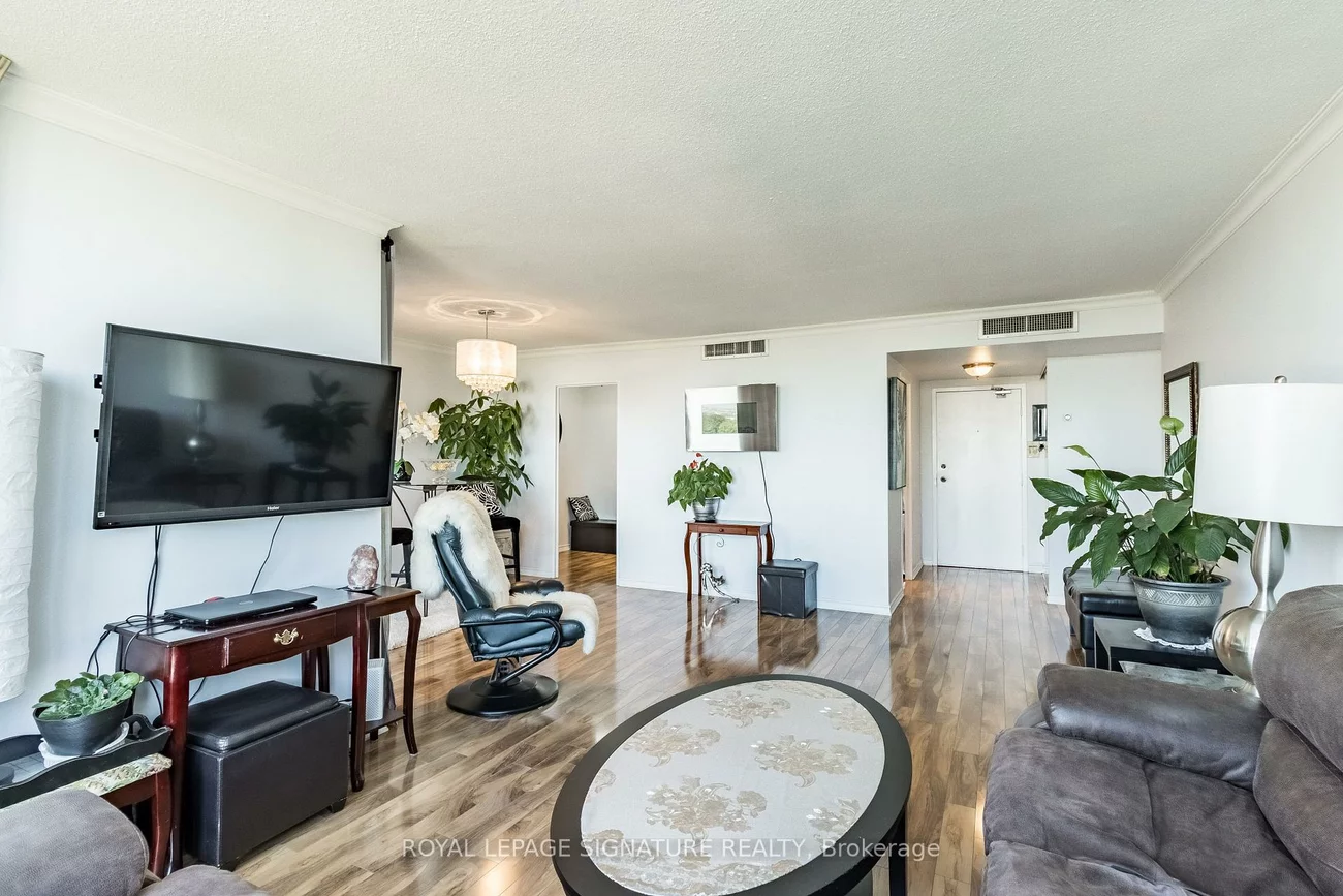 1333, Bloor, Applewood, Mississauga