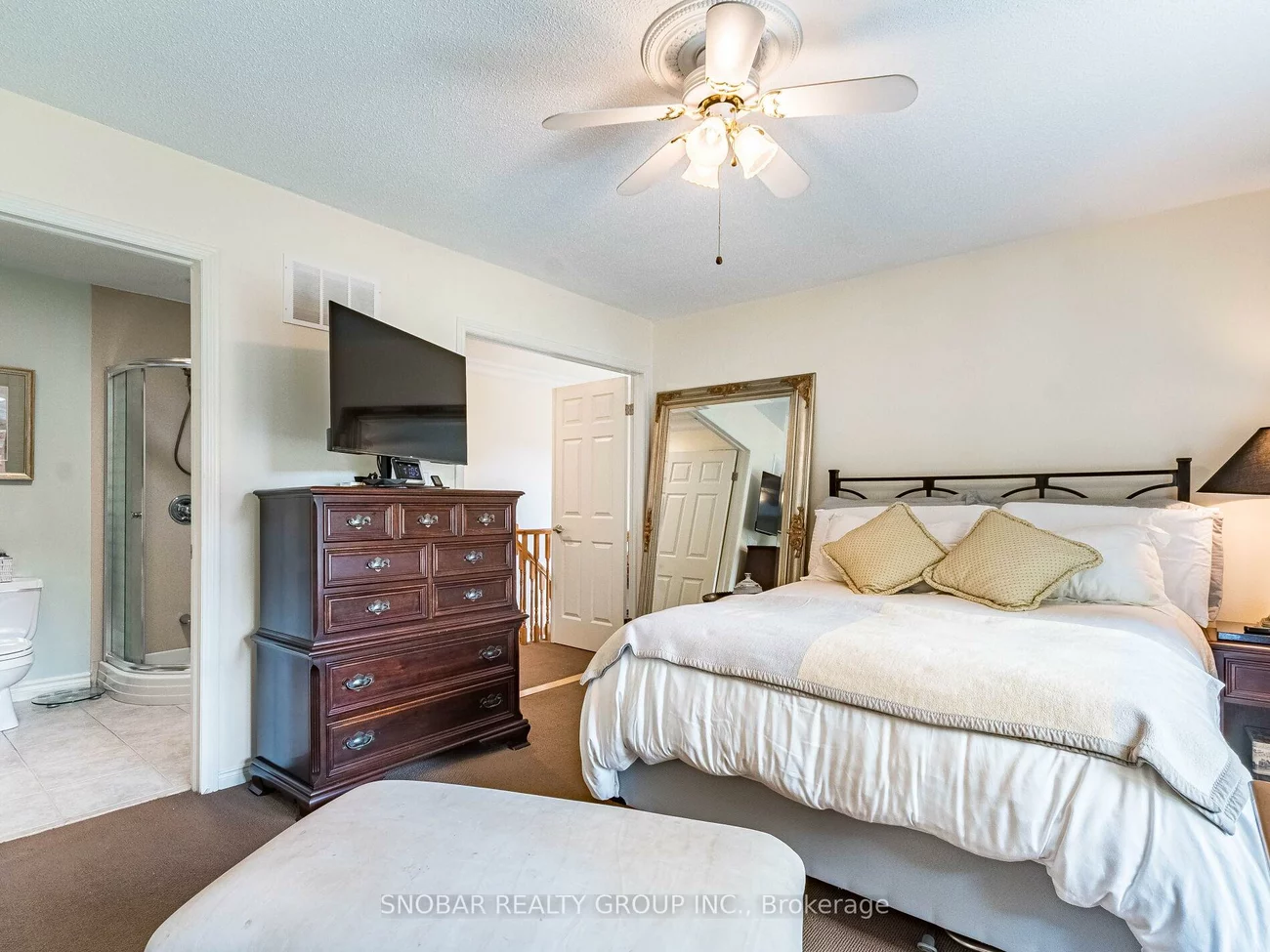 1100, Queen, Lorne Park, Mississauga