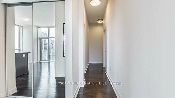 360, Square One, City Centre, Mississauga