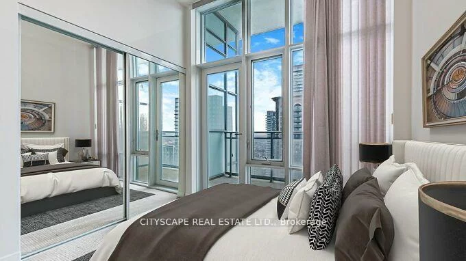 360, Square One, City Centre, Mississauga