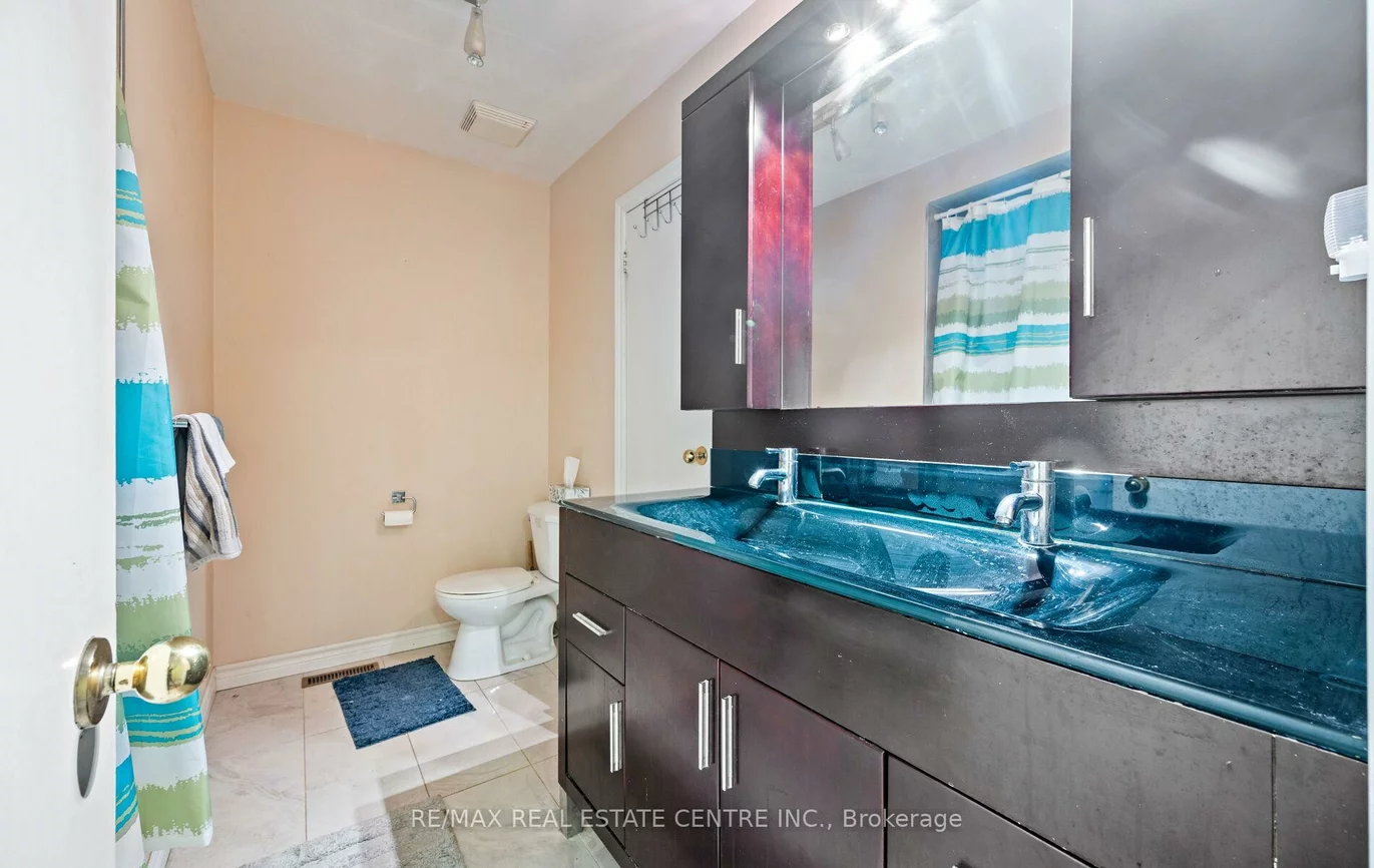 750, Burnhamthorpe, Applewood, Mississauga