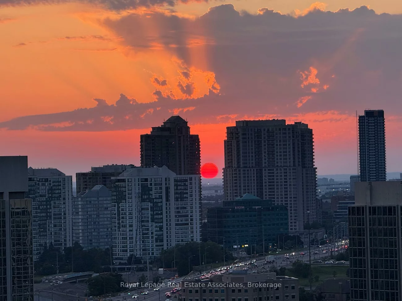 90, Absolute, City Centre, Mississauga