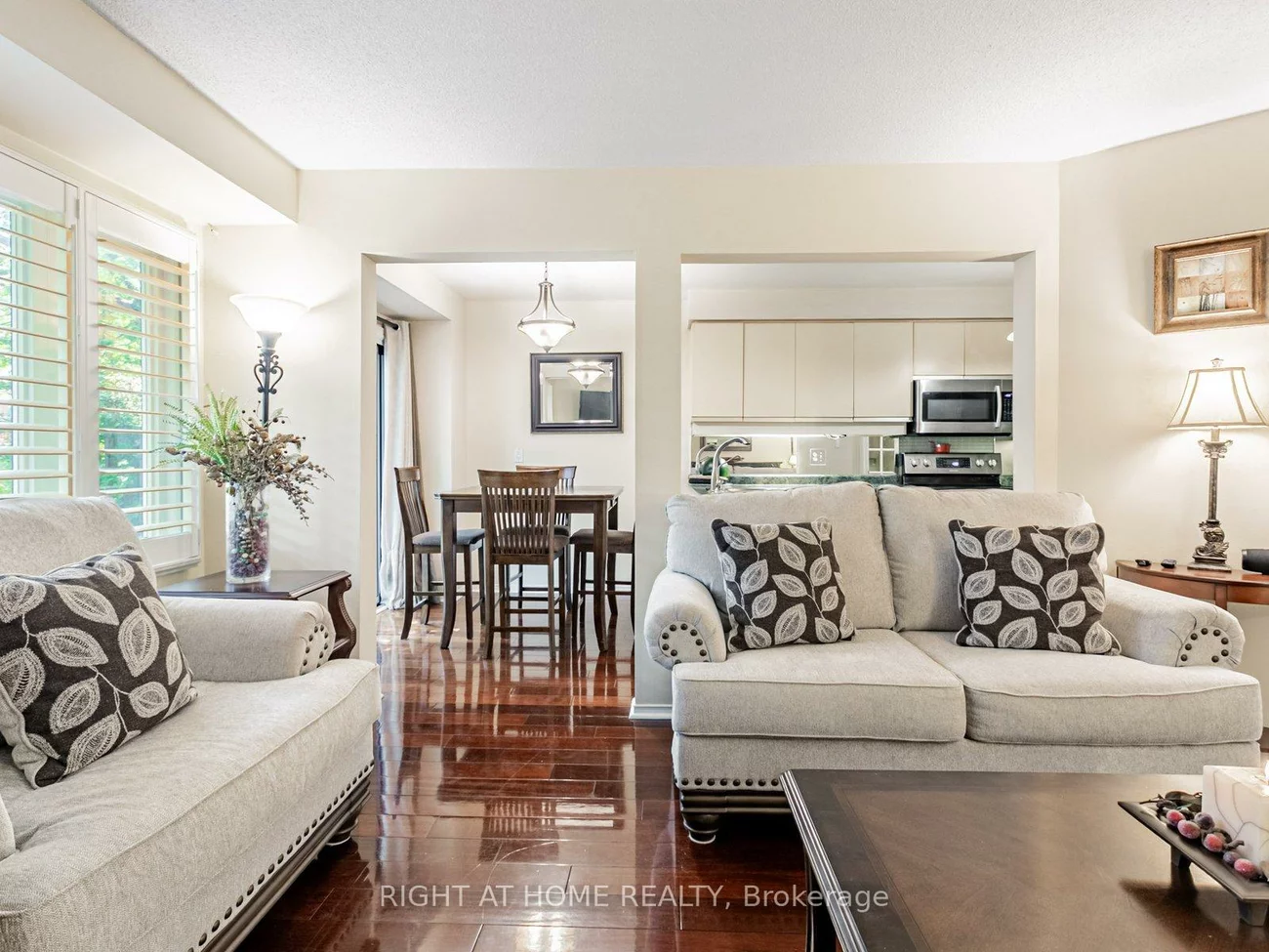 2275, Credit Valley, Central Erin Mills, Mississauga