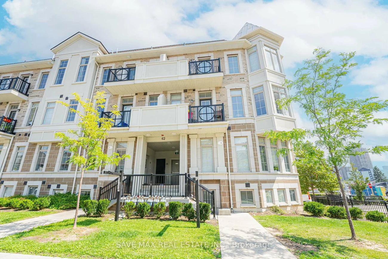 62, Preston Meadow, Hurontario, Mississauga