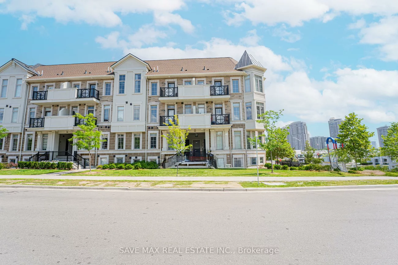 62, Preston Meadow, Hurontario, Mississauga