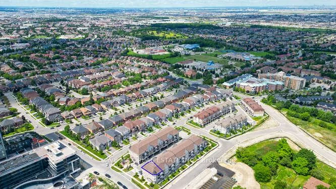 62, Preston Meadow, Hurontario, Mississauga