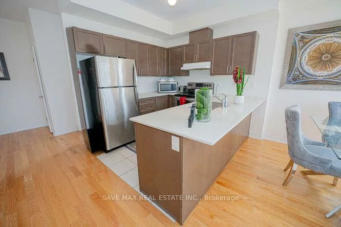 62, Preston Meadow, Hurontario, Mississauga
