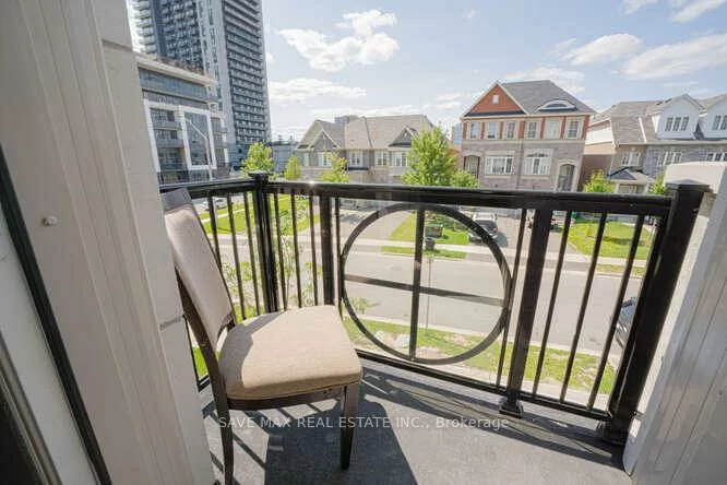 62, Preston Meadow, Hurontario, Mississauga