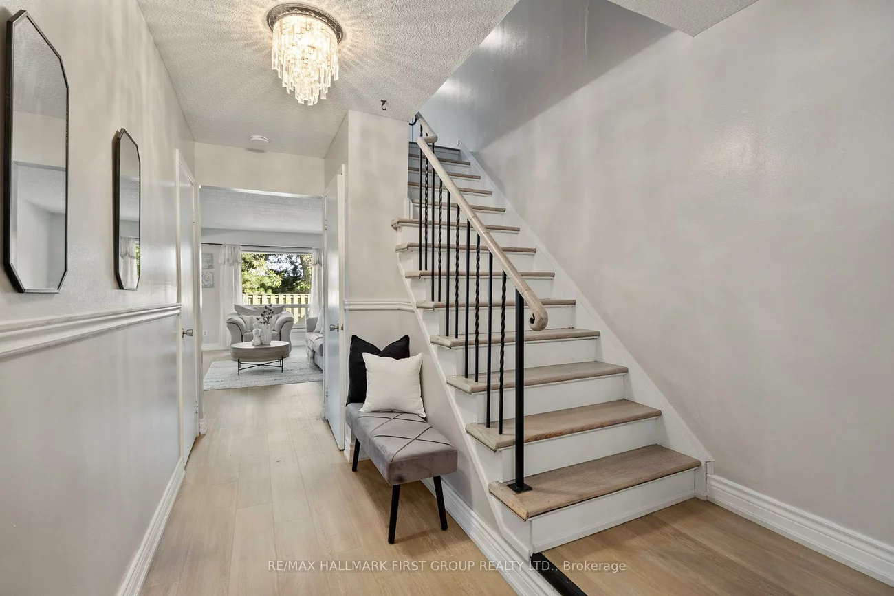 3025, Cedarglen, Erindale, Mississauga