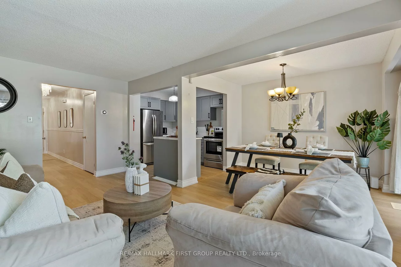 3025, Cedarglen, Erindale, Mississauga