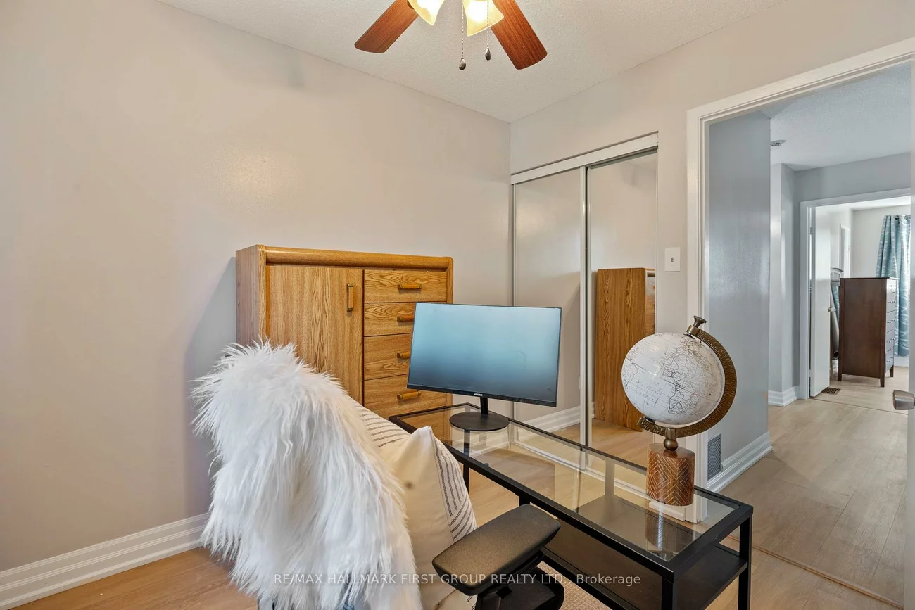 3025, Cedarglen, Erindale, Mississauga