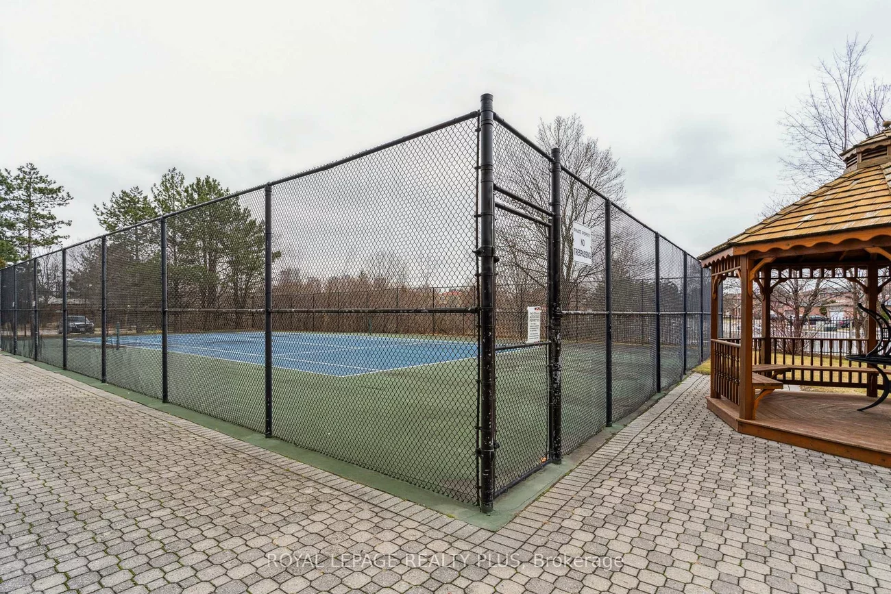 50, Kingsbridge Garden, Hurontario, Mississauga