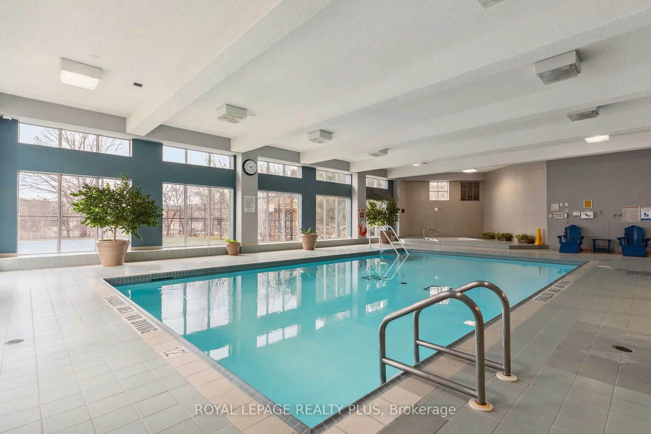 50, Kingsbridge Garden, Hurontario, Mississauga