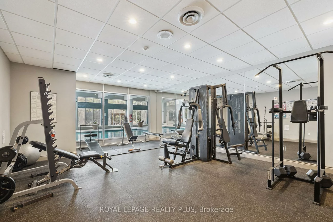 50, Kingsbridge Garden, Hurontario, Mississauga