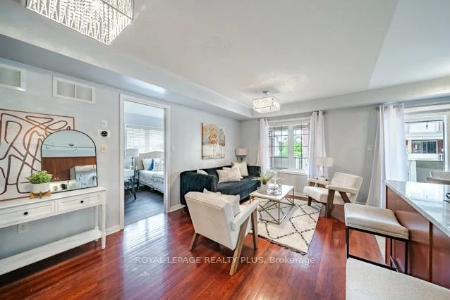 700, Neighbourhood, Cooksville, Mississauga