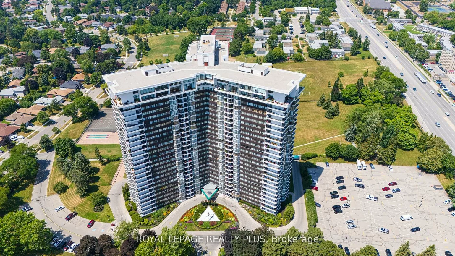 1333, Bloor, Applewood, Mississauga