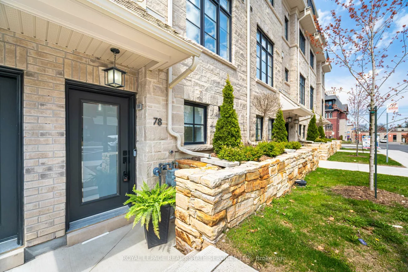 15, Lunar, Streetsville, Mississauga