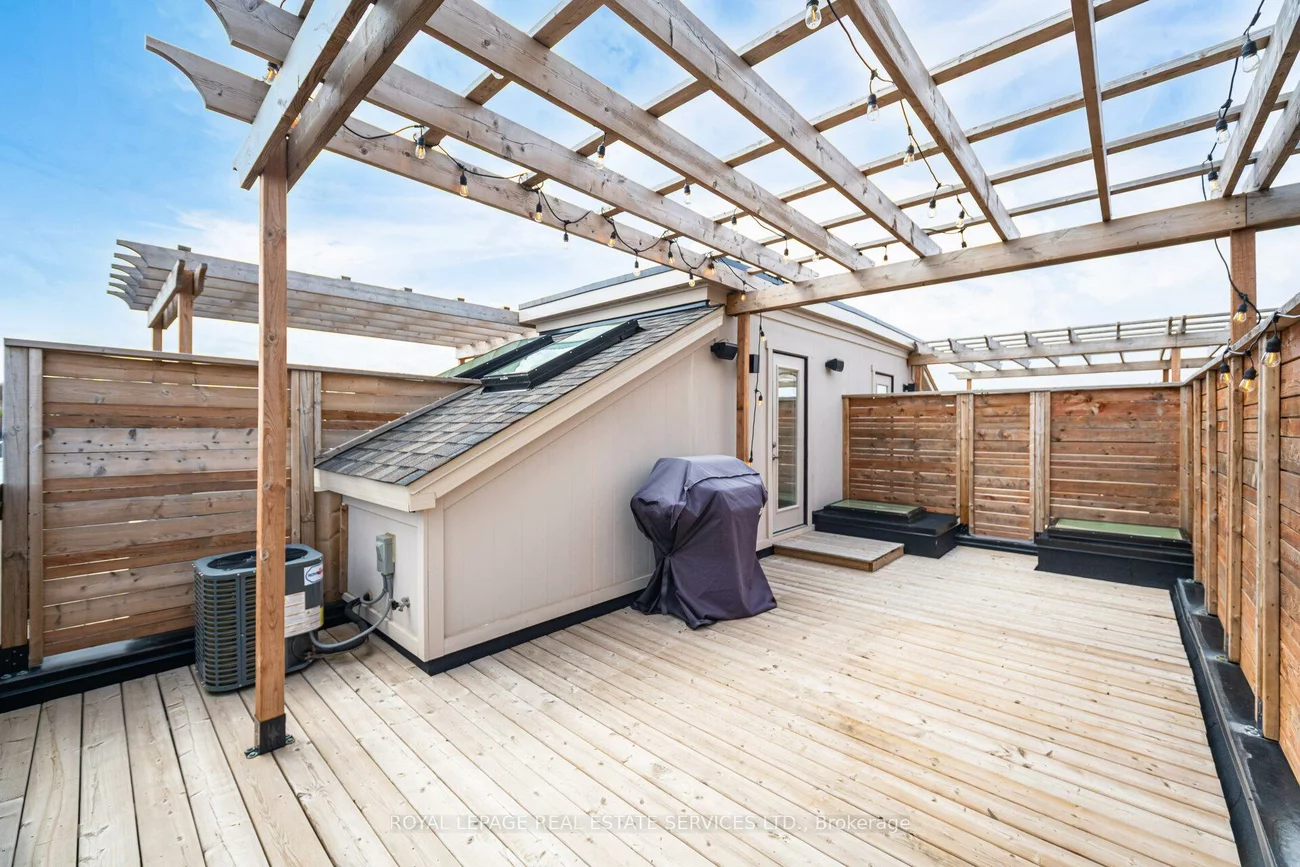 15, Lunar, Streetsville, Mississauga