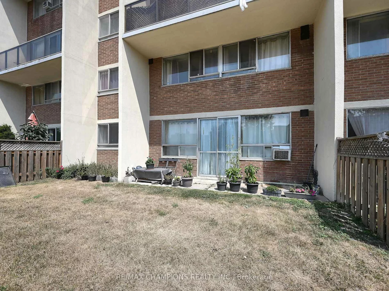 1050, Stainton, Erindale, Mississauga