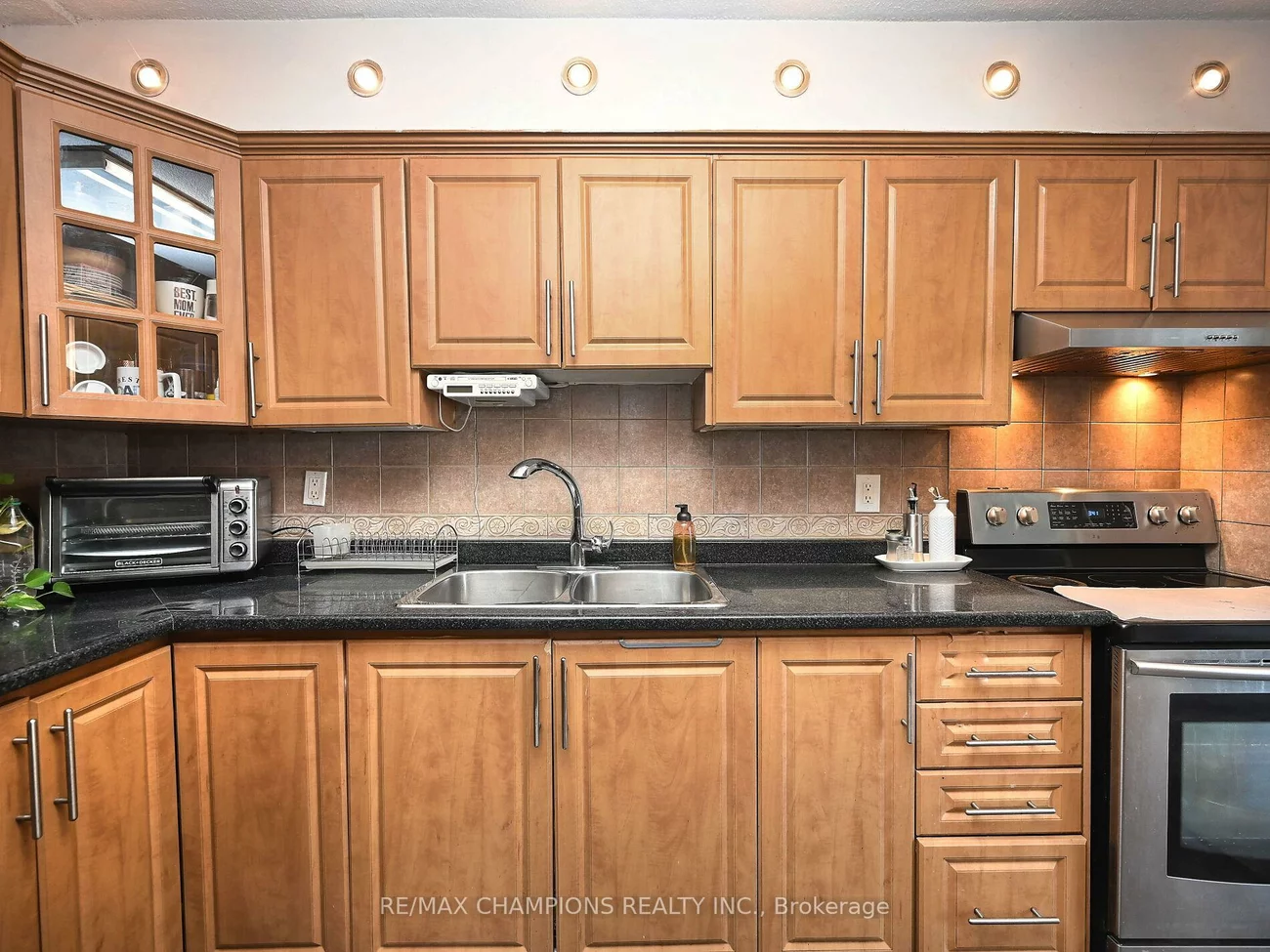 1050, Stainton, Erindale, Mississauga