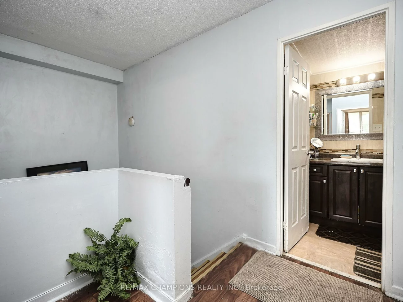 1050, Stainton, Erindale, Mississauga