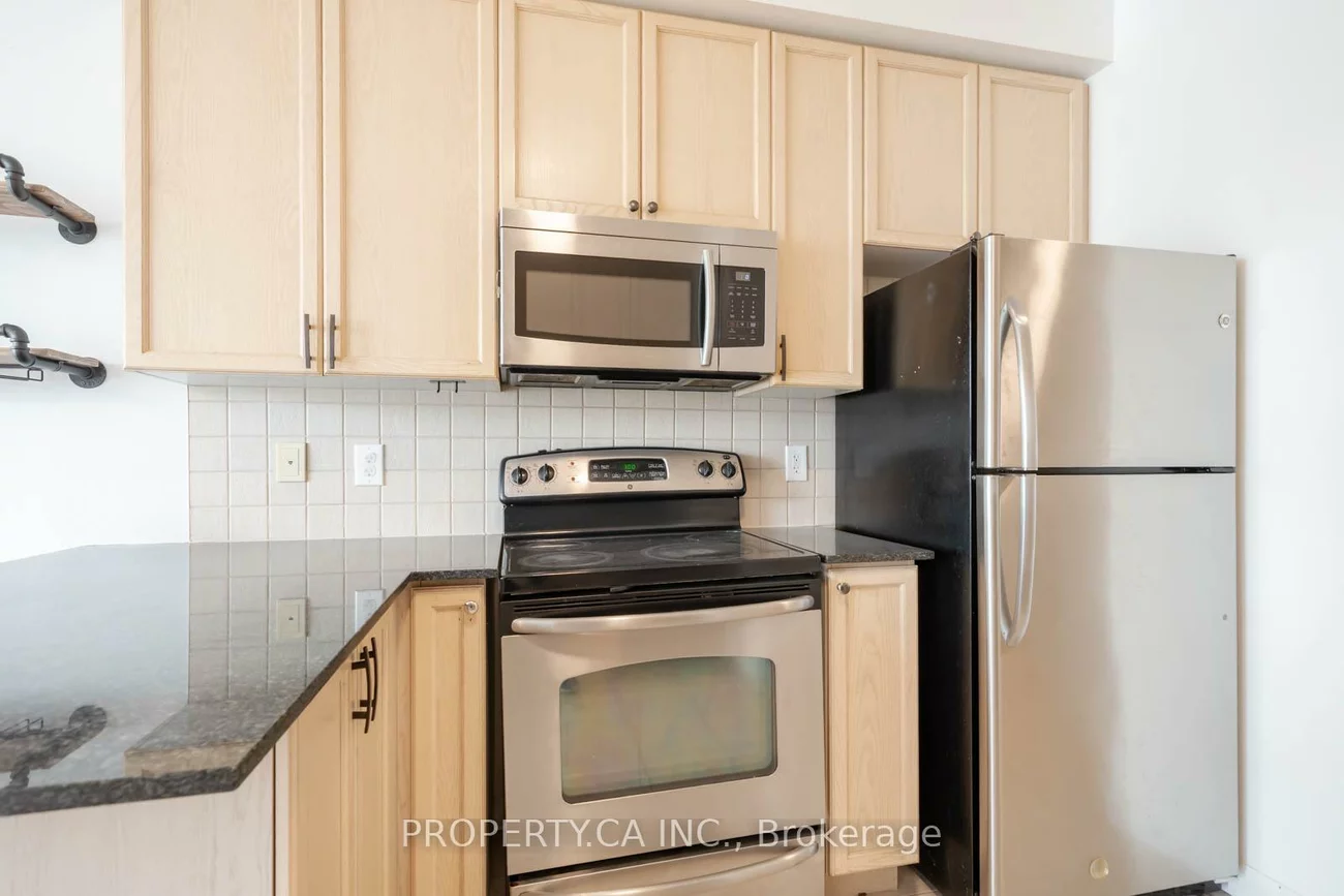 225, Webb, City Centre, Mississauga