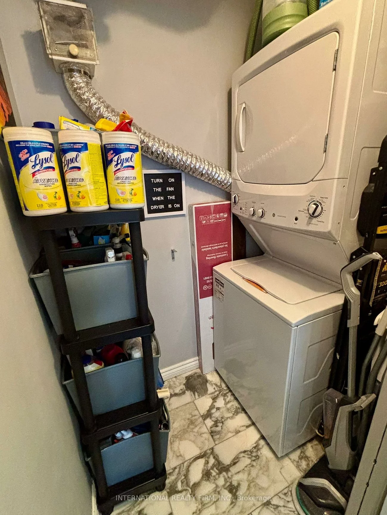 145, Hillcrest, Cooksville, Mississauga