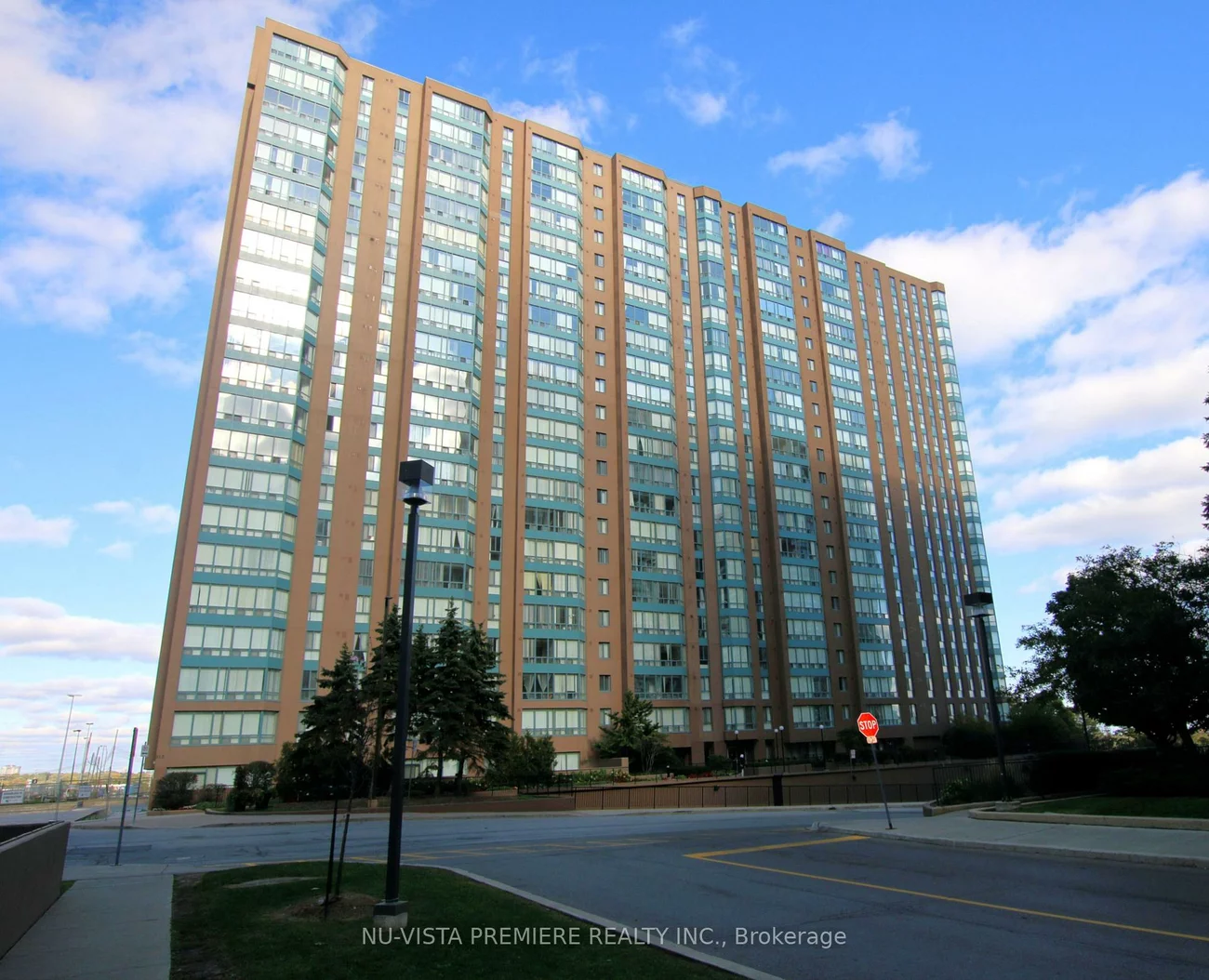 115, Hillcrest, Cooksville, Mississauga