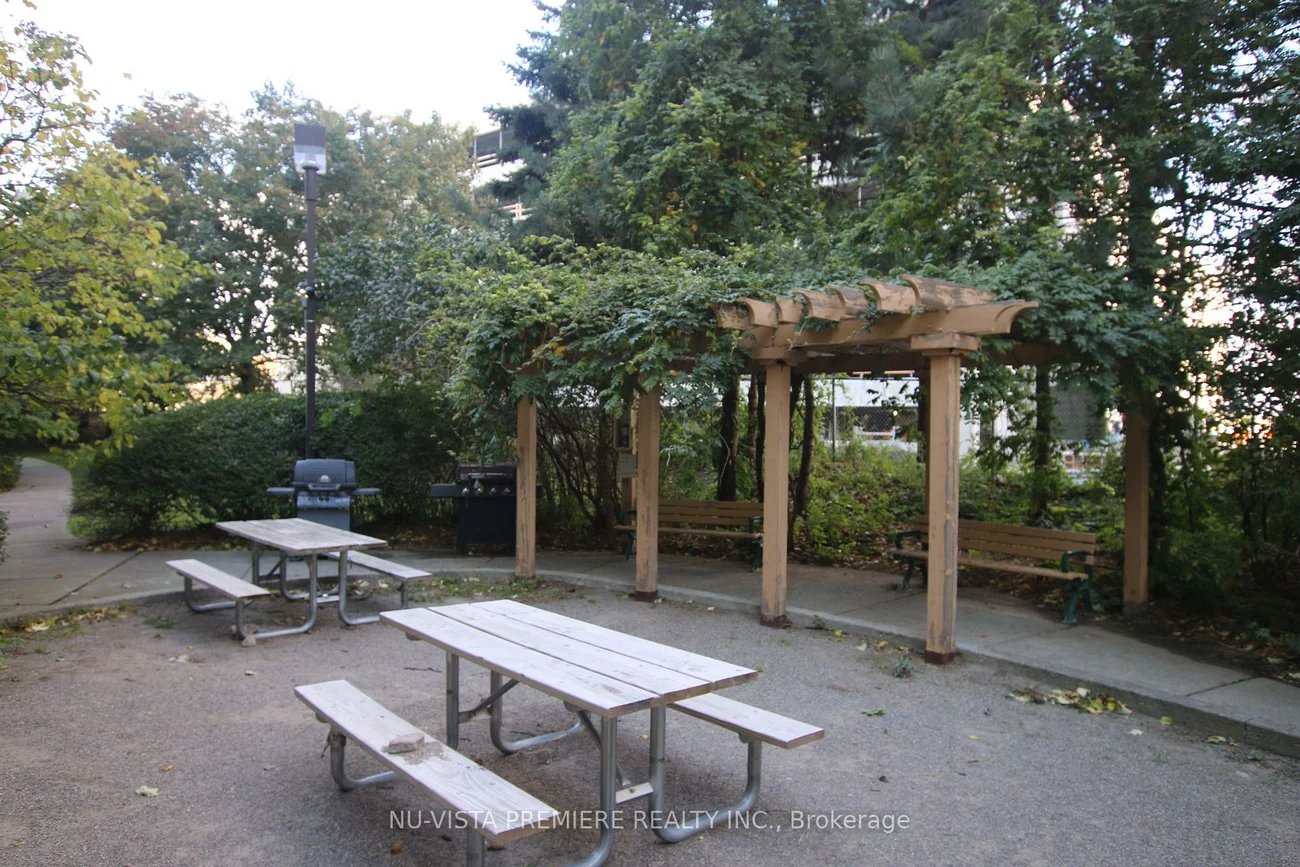115, Hillcrest, Cooksville, Mississauga