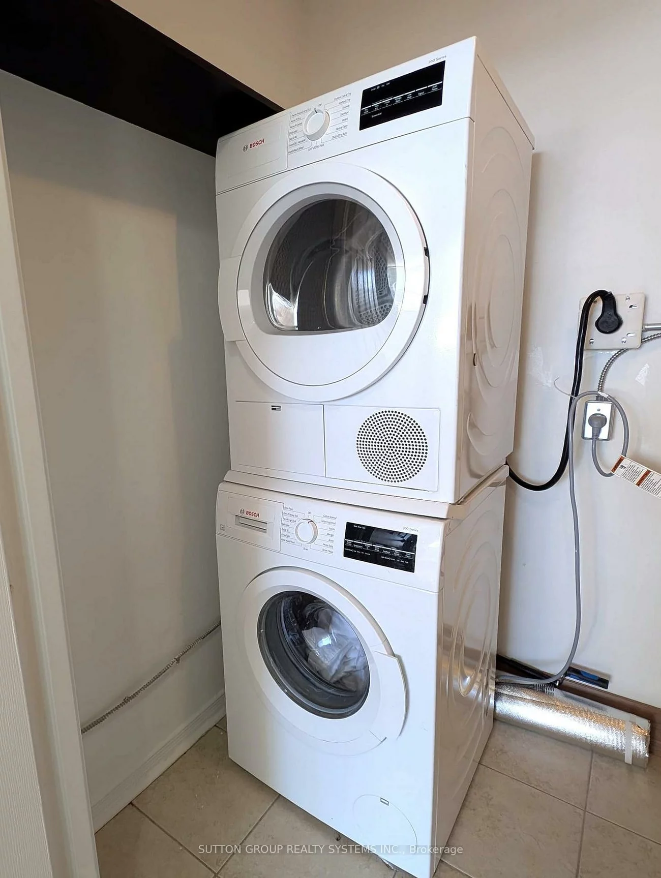 2900, Battleford, Meadowvale, Mississauga
