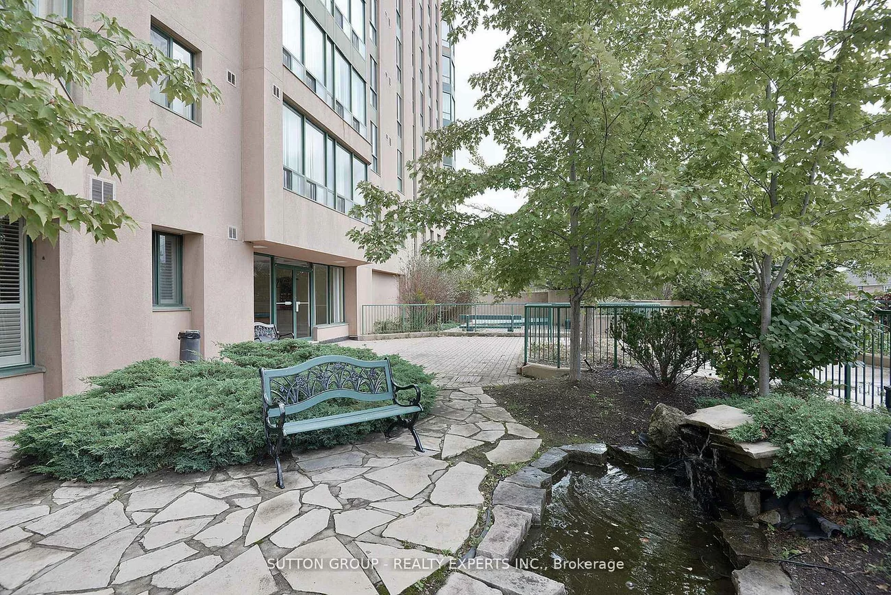 115, Hillcrest, Cooksville, Mississauga
