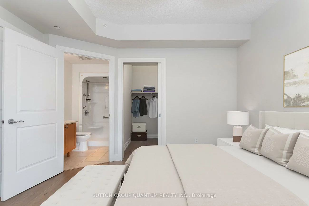 1665, The Collegeway, Erin Mills, Mississauga