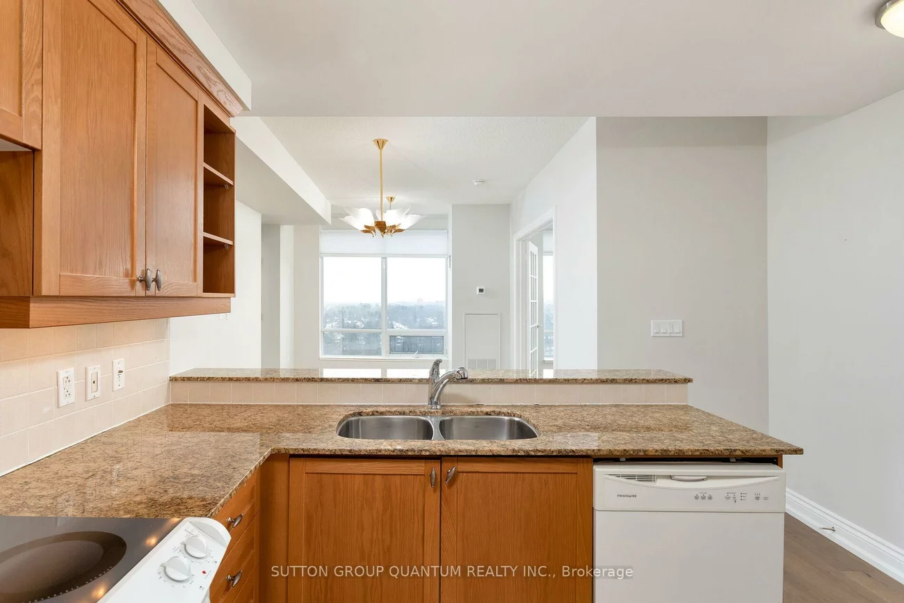 1665, The Collegeway, Erin Mills, Mississauga