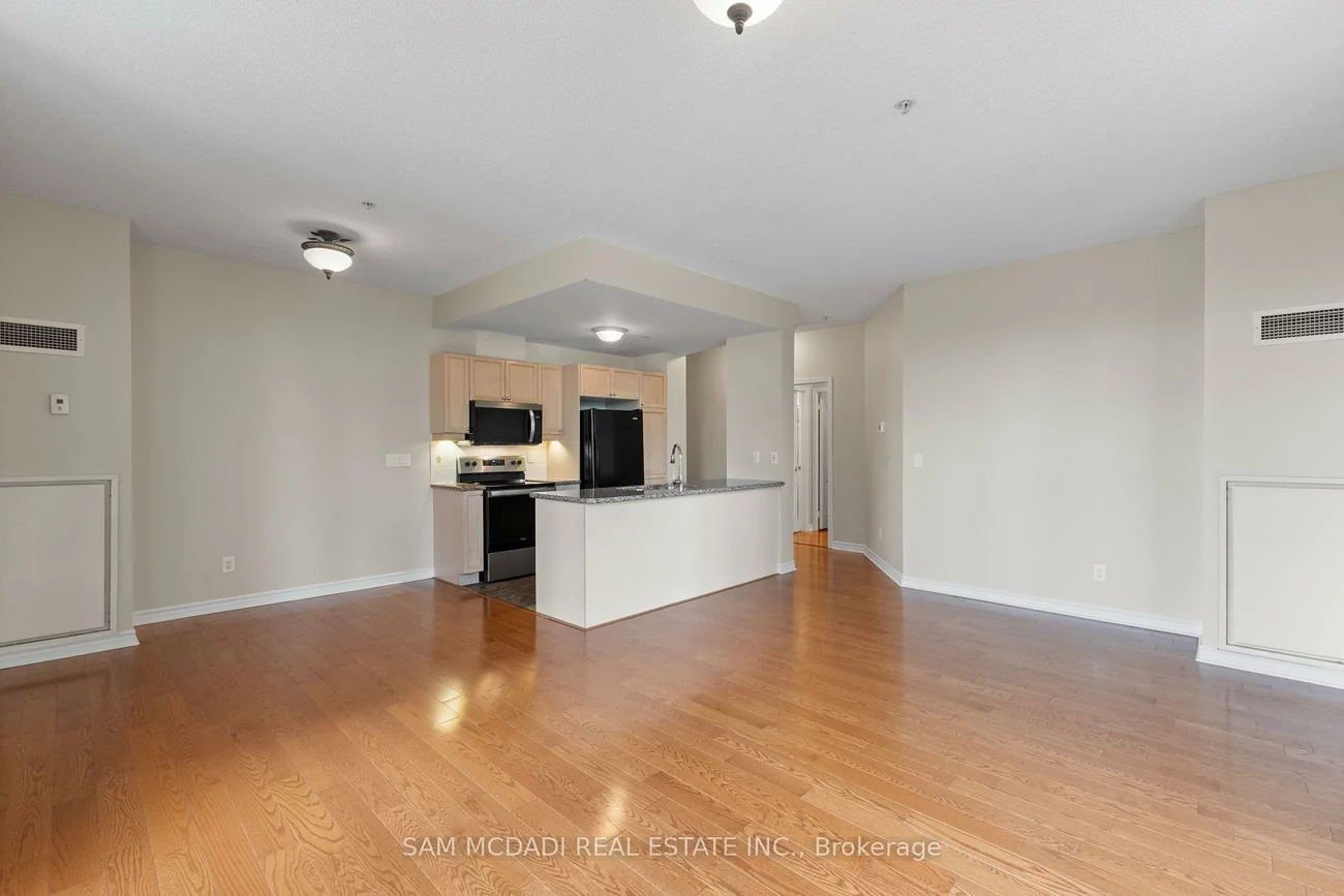 350, Princess Royal, City Centre, Mississauga