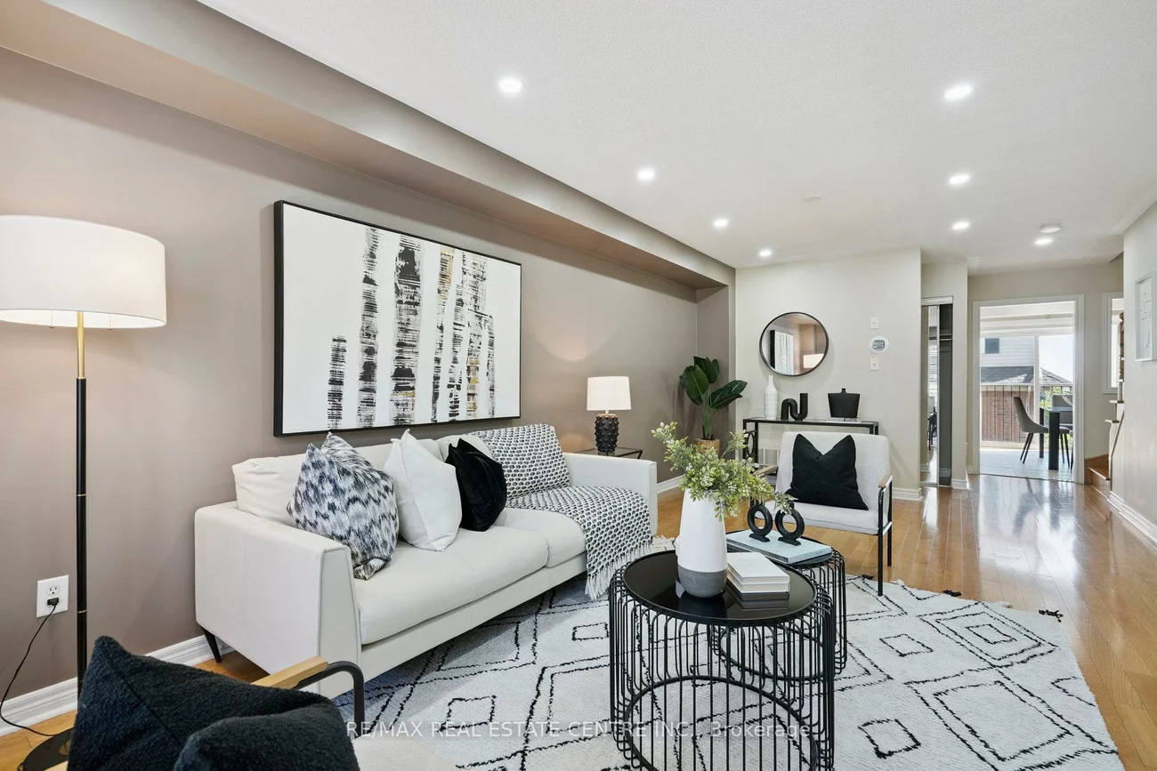 4950, Albina, Hurontario, Mississauga
