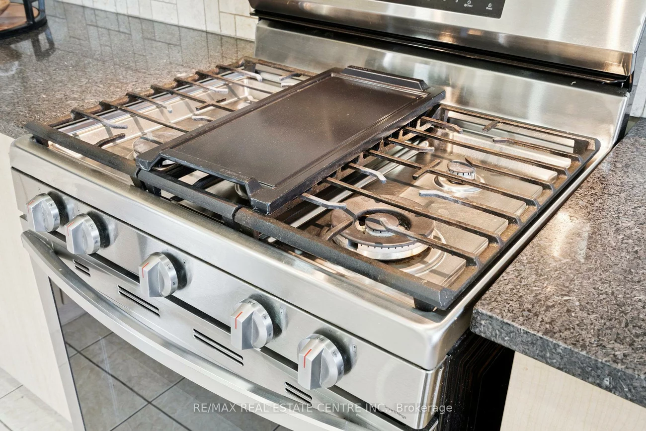 4950, Albina, Hurontario, Mississauga