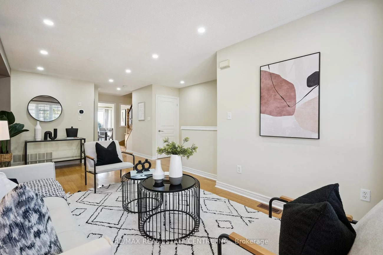 4950, Albina, Hurontario, Mississauga