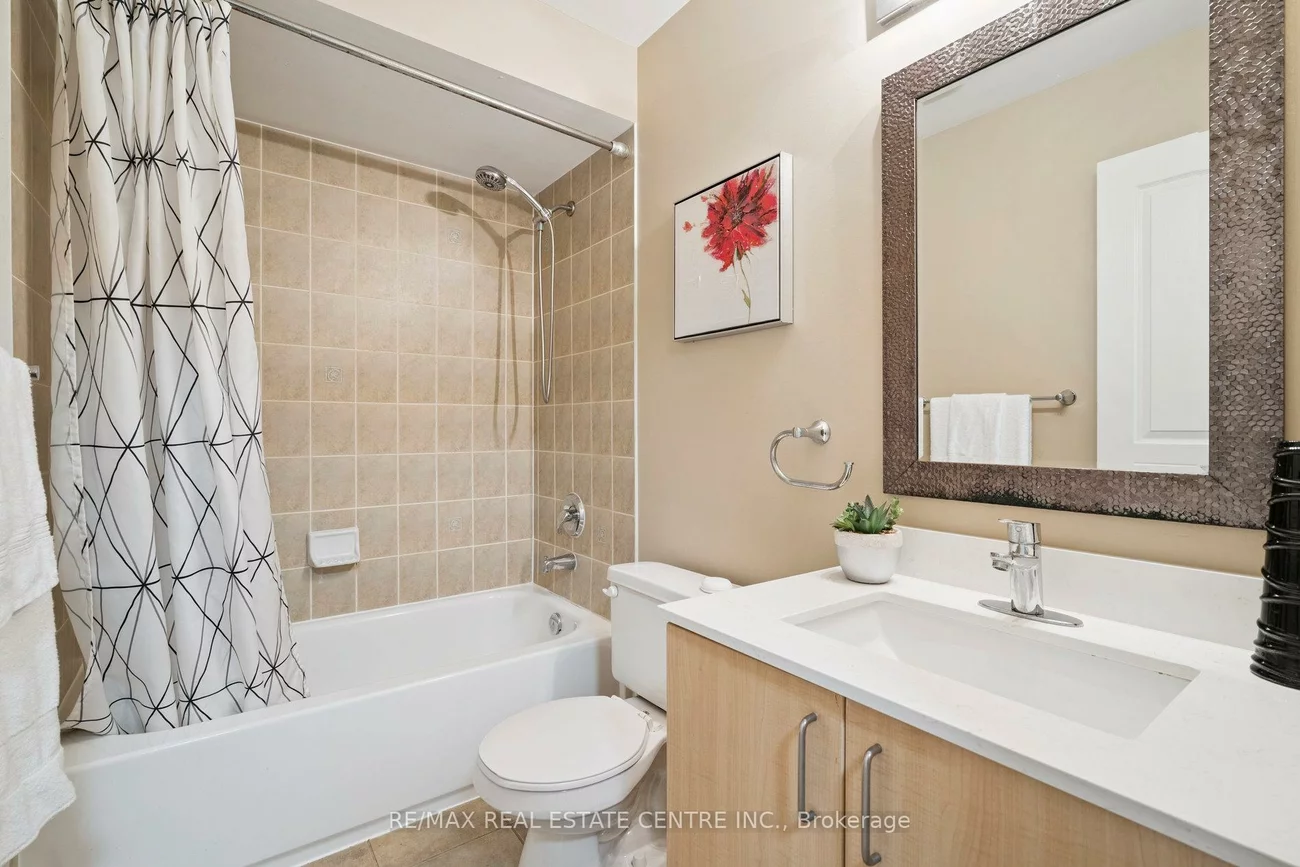 4950, Albina, Hurontario, Mississauga